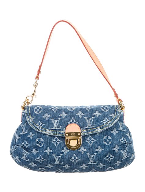 beautiful Louis Vuitton small bag